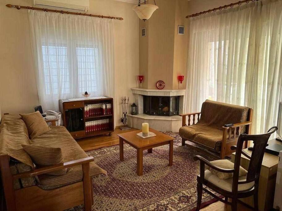 Το Σπίτι Του Μύλου Των Ξωτικών Villa Tríkala Kültér fotó